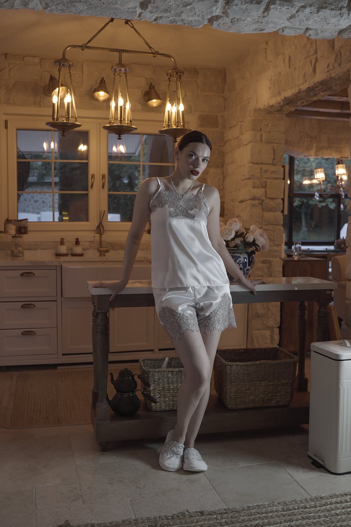 WHITE FRENCH DANCED SHIRT PIJAMA TEAM