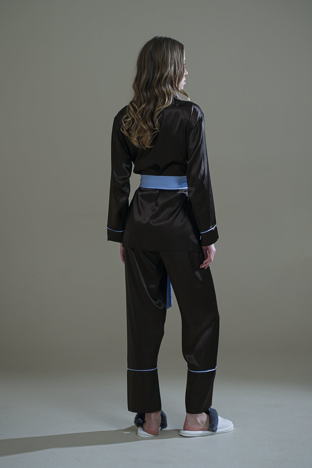 ACI KAHVE-MAVİ MIKS SATEN ŞAL YAKA KİMONO-PANTOLON TAKIM