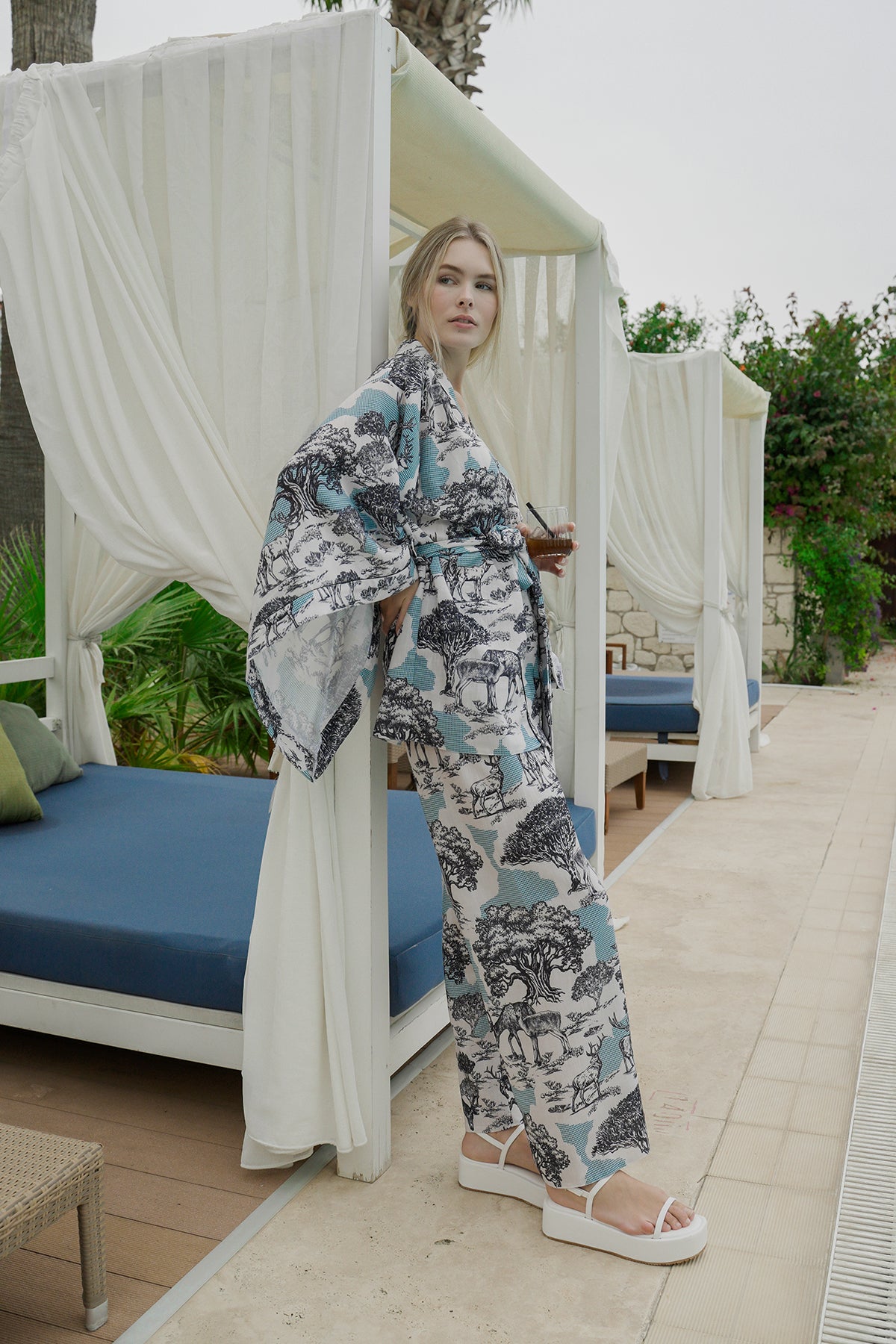 GEYİK DESENLİ KETEN KİMONO-PANTOLON TAKIM