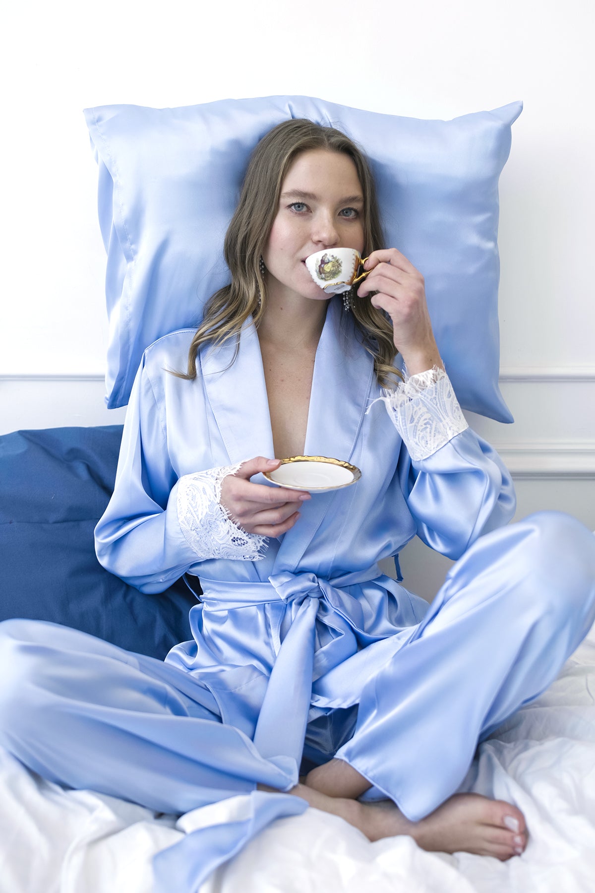 BUZ MAVİ SATEN ŞAL YAKA KİMONO-PANTOLON TAKIM