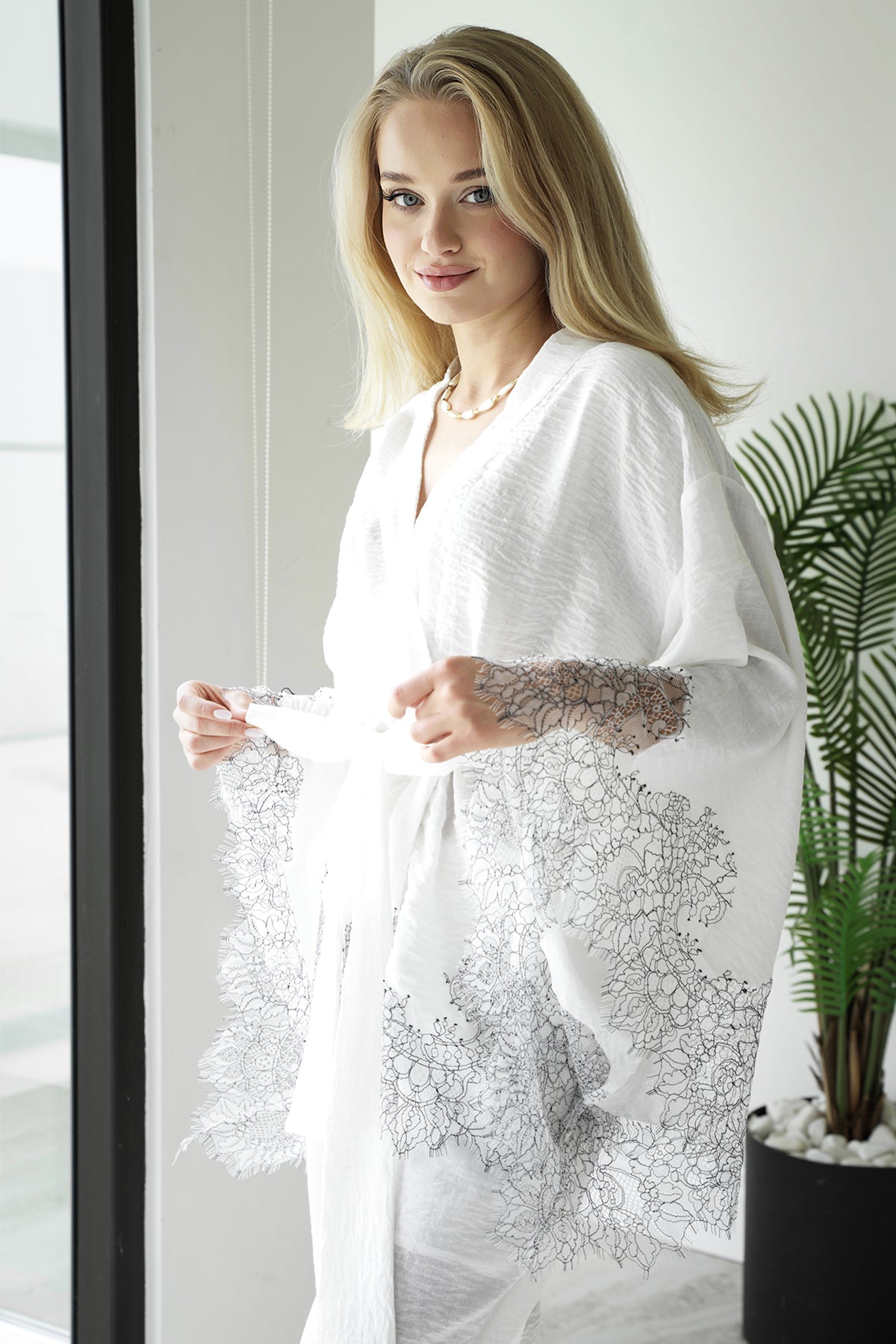 FRANSIZ DANTELLİ KETEN KİMONO-PANTOLON TAKIM