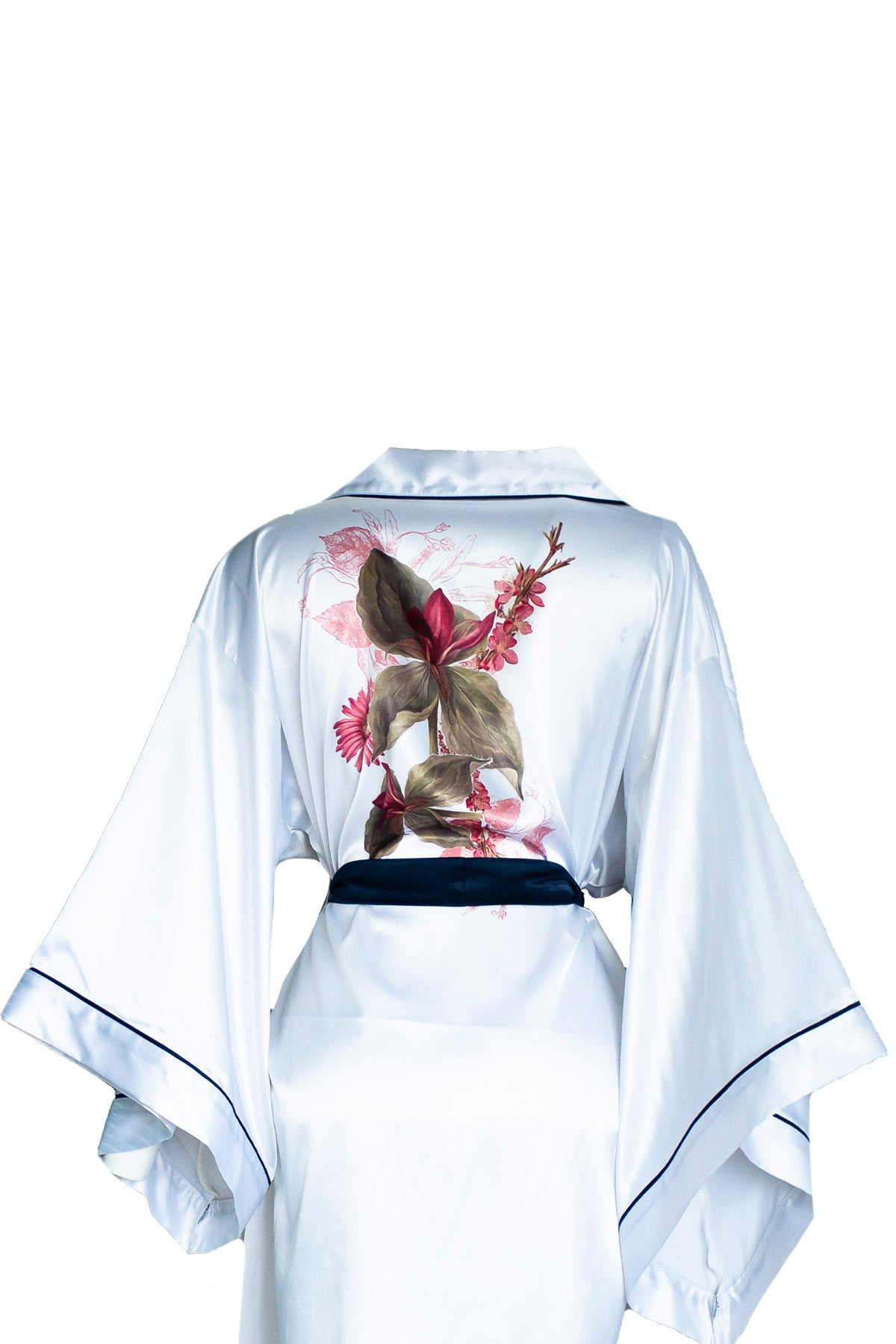 WHITE BAT ARM BLACK BAIL KIMONO