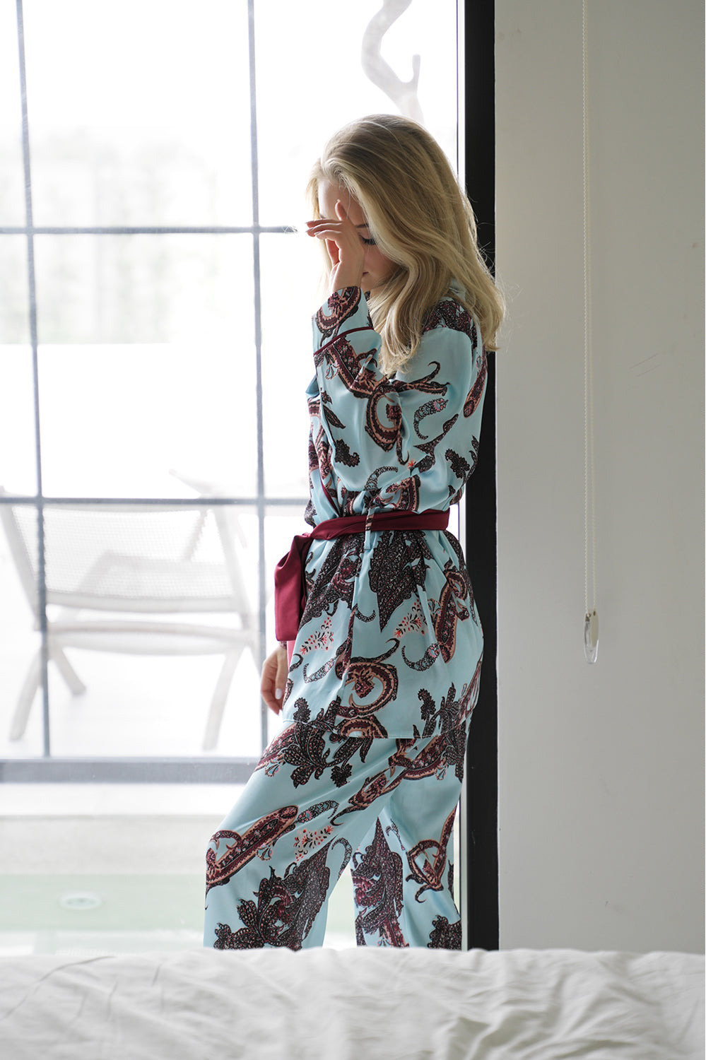 SATEN ŞAL YAKA KİMONO-PANTOLON TAKIM