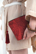 KIRMIZI DESENLİ CLUTCH ÇANTA