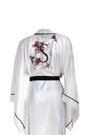 BEYAZ YARASA KOL SİYAH BİYELİ KİMONO