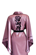 GÜL KURUSU YARASA KOL SİYAH BİYELİ KİMONO