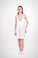 BEYAZ SATEN FRANSIZ DANTELLİ GECELİK