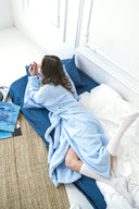 MAVİ RENK ŞAL YAKA PELUŞ SABAHLIK