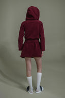 BORDO RENK KAPUŞONLU PELUŞ SABAHLIK