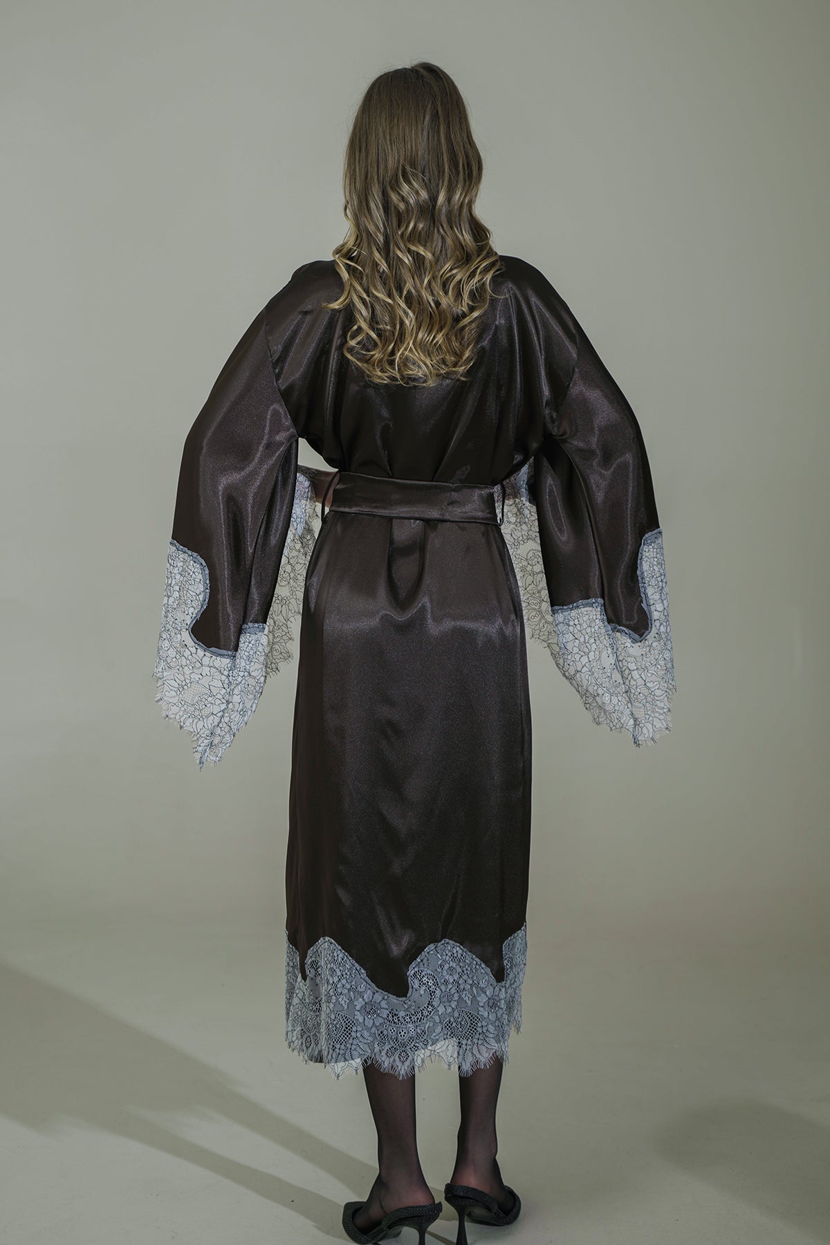 ACI KAHVE FRANSIZ DANTELLİ YARASA KOL KİMONO