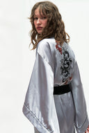 GRİ YARASA KOL SİYAH BİYELİ KİMONO