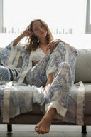 MAVİ DESENLİ SATEN YARASA KOL KİMONO-PANTOLON TAKIM