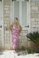 SIRT DEKOLTELİ PEMBE DESENLİ KETEN ELBİSE