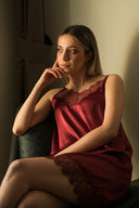 BORDO DANTELLİ SATEN GECELİK