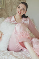 PUDRA RENK DEVE KUŞU TÜYLÜ PİJAMA TAKIMI