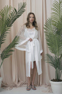 BEYAZ RENK IŞILTILI TAŞ DETAYLI TRANSPARAN KİMONO