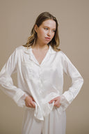 BEYAZ SATEN DANTELLİ GÖMLEKLİ PİJAMA TAKIMI