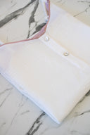 BEYAZ KETEN PUDRA BİYELİ DÜĞMELİ GECELİK